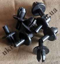  Зображення Пистон крепления подкрылка переднего Сенс, Ланос.  ЗАЗ TF69YO-8403210 